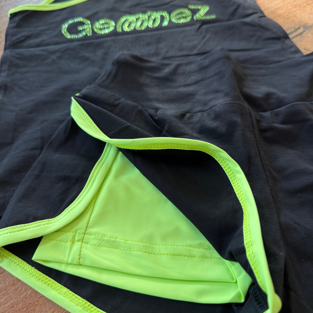 Rhinestone Training Set – Tank Top & Neon Double-Layer Shorts